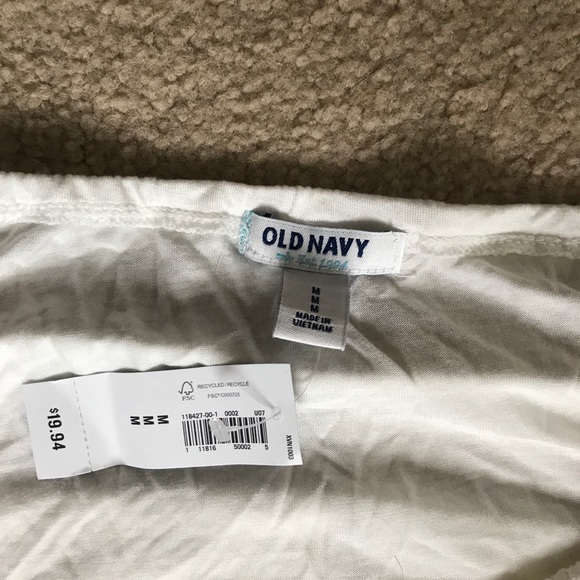 Old Navy Tee - Picture 6 of 6